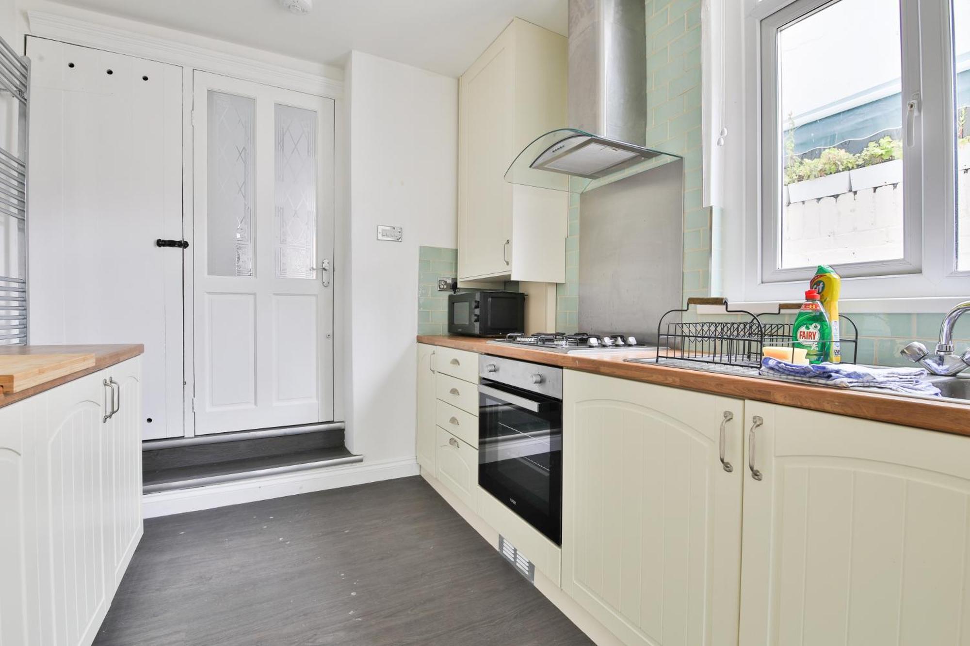 Fresh Cardiff Bay 2 Bedroom House- 3 Tv'S Bagian luar foto