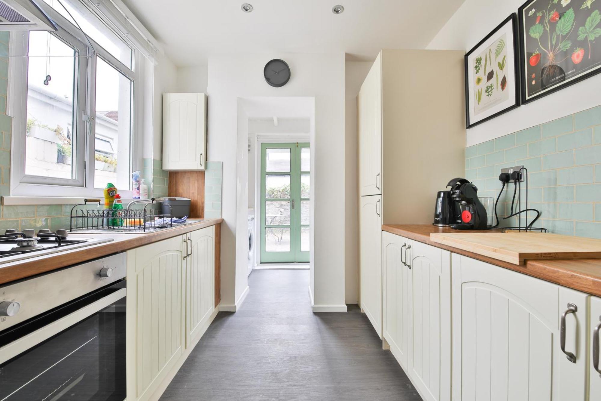 Fresh Cardiff Bay 2 Bedroom House- 3 Tv'S Bagian luar foto