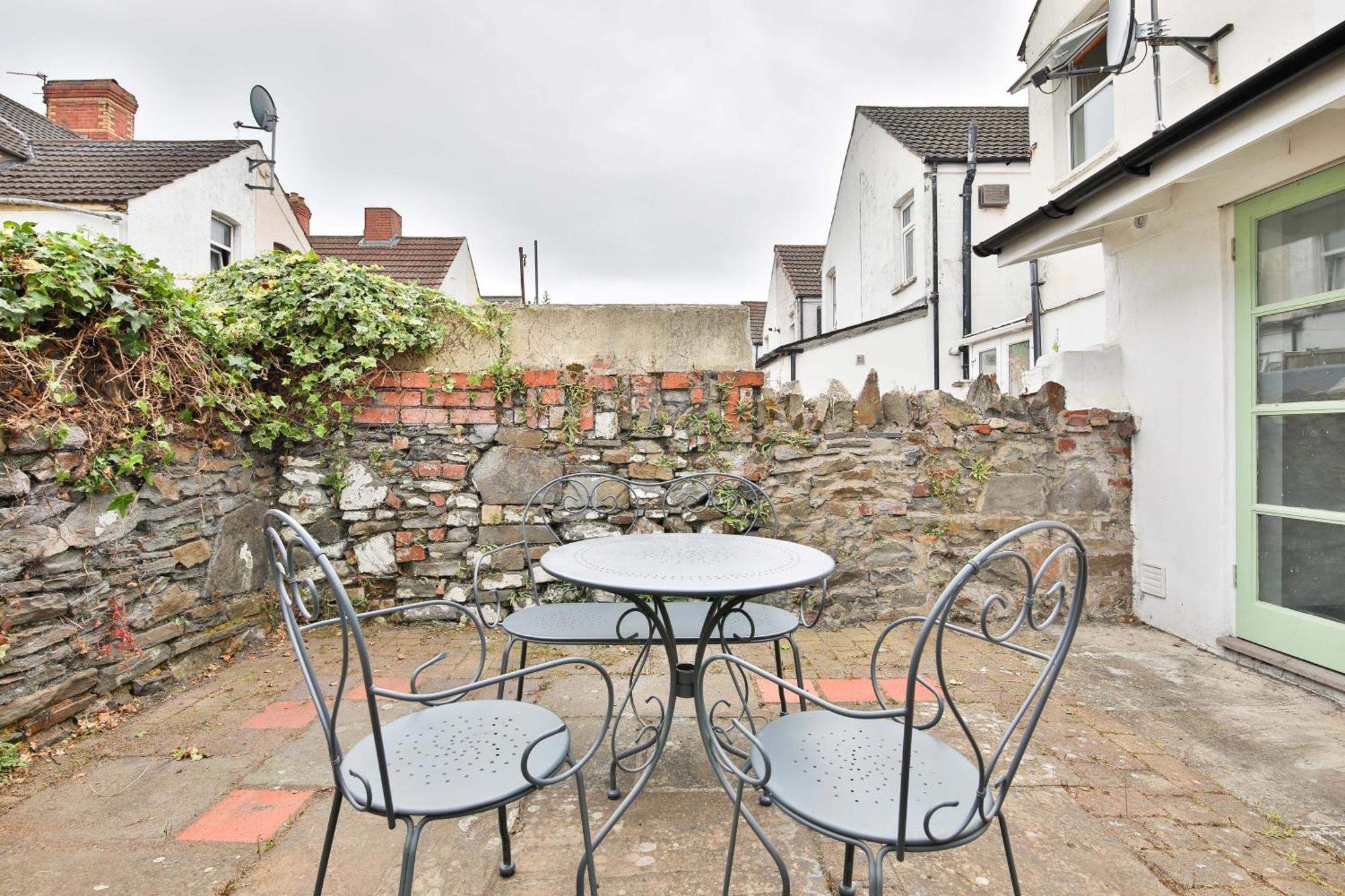 Fresh Cardiff Bay 2 Bedroom House- 3 Tv'S Bagian luar foto